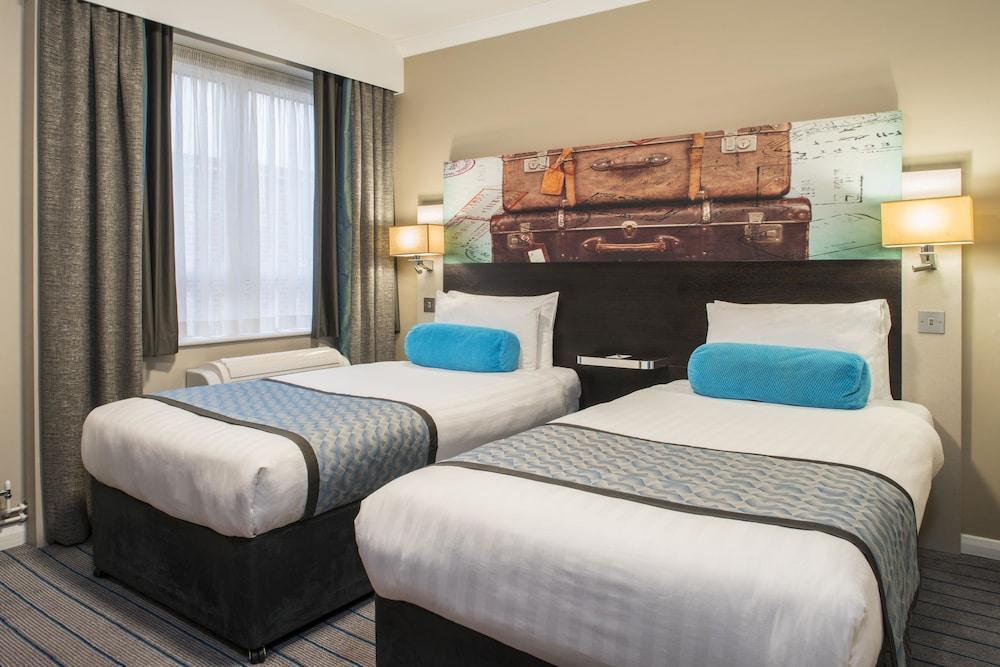 Mercure London Heathrow Airport Hillingdon Extérieur photo