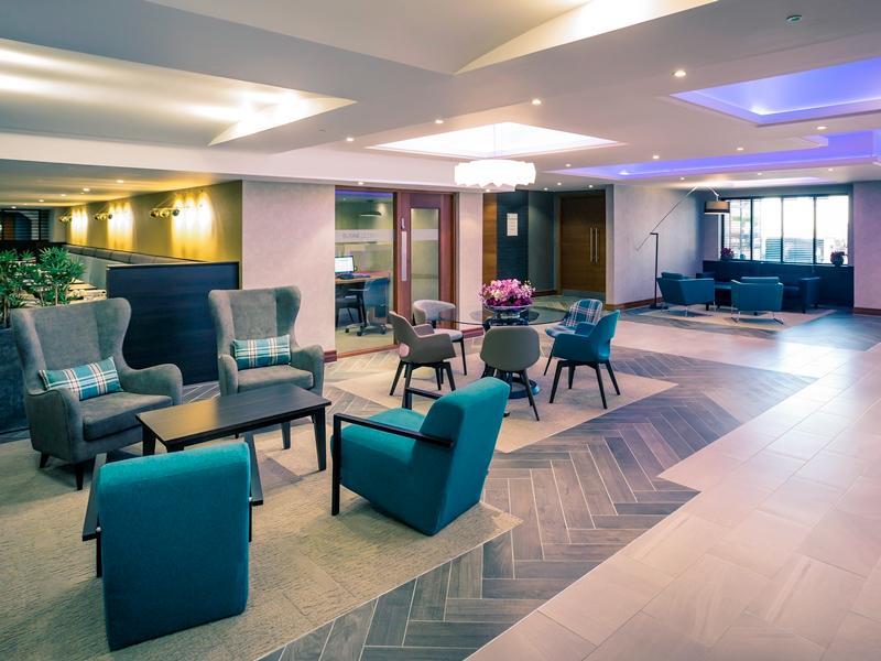 Mercure London Heathrow Airport Hillingdon Extérieur photo